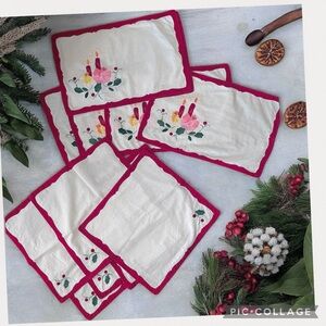 Vintage 12-Piece Christmas Embroidered Placemats Napkins Set for 6 Candles